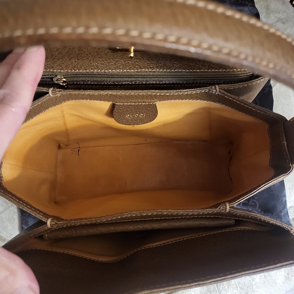 (SOLD)Authentic vintage (1970's ) Gucci bamboo top handle bag - Picture 12 of 16